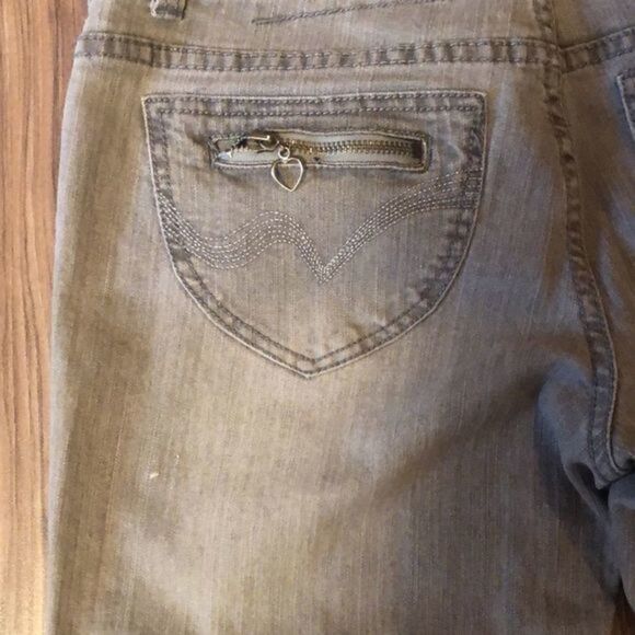 🔥3-$10🔥 Candy Couture Jean - Picture 5 of 9